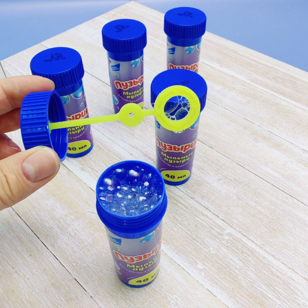 Мыльные пузыри 40 мл., в баночке с палочкой для выдувания